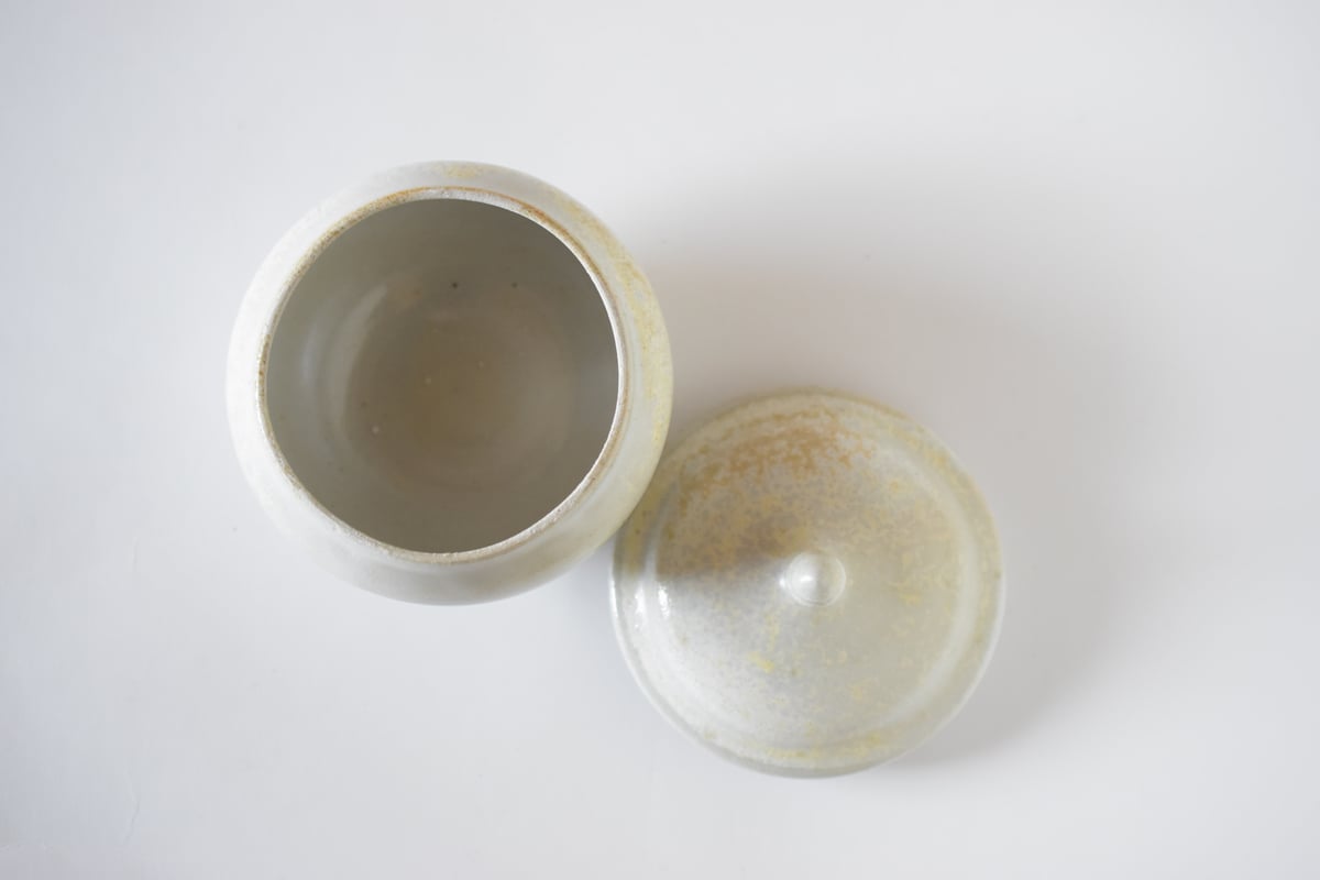 半磁 蓋物／境道一 | うつわと暮らし 凛 ONLINE SHOP