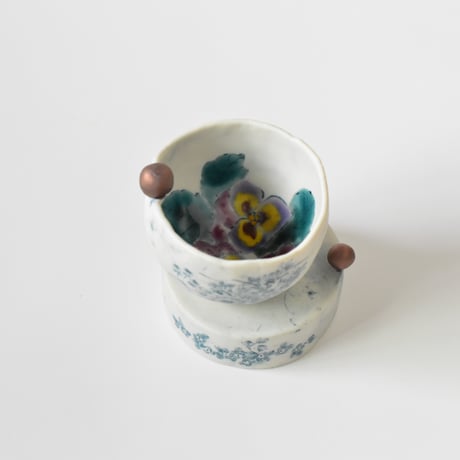 スズキヨウコ作 カタクリの花が美しいゴブレット スズキヨウコ作