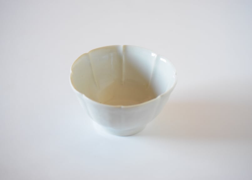 青白磁輪花丼/竹下努 | うつわと暮らし 凛 ONLINE SHOP 青白磁輪花丼/竹下努 | うつわと暮らし 凛 ONLINE SHOP
