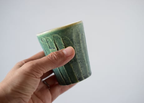 織部釉　面取り湯呑み／境道一