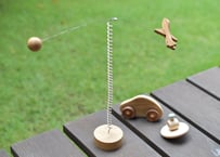 ぐるぐる飛行機／日の出製作所