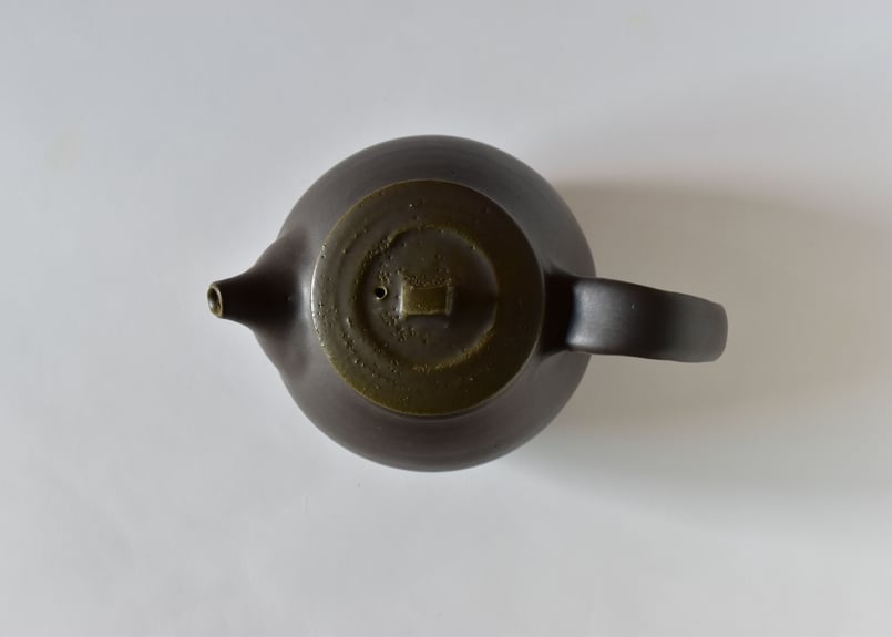 耐熱ポット(黒)／馬場勝文 | うつわと暮らし 凛 ONLINE SHOP