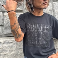S.F.C. GRUNGE.GRUNGE.GRUNGE. ＋− SFCPOP.   Pocket-tee.