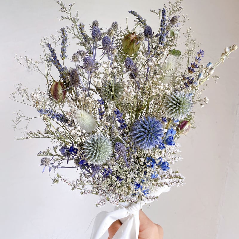 夏のBlue&White 涼しげスワッグブーケ | ayakai flower STORE