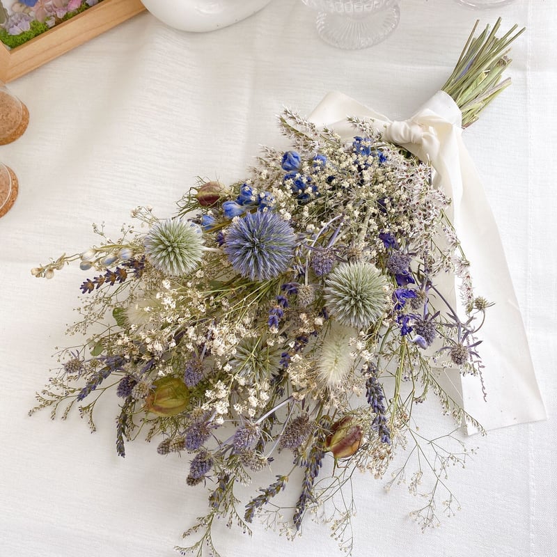 夏のBlue&White 涼しげスワッグブーケ | ayakai flower STORE