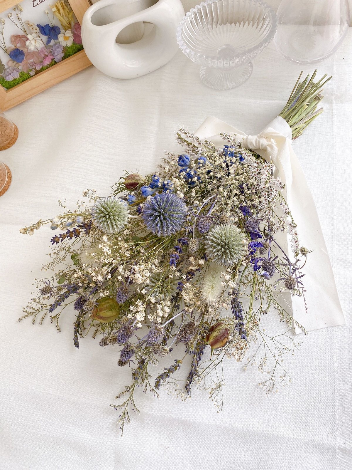夏のBlue&White 涼しげスワッグブーケ | ayakai flower STORE
