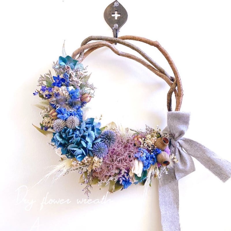 ドライフラワーハーフリース 夏の青 ハーフムーンリース ドライフラワー | ayakai flower STORE