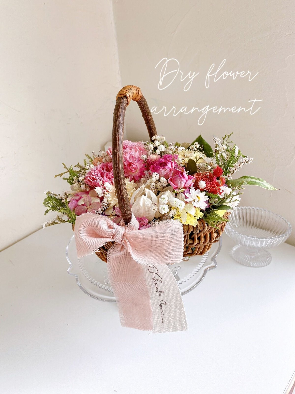 ドライフラワー フラワーバスケット 花籠 White&pink | ayakai flower