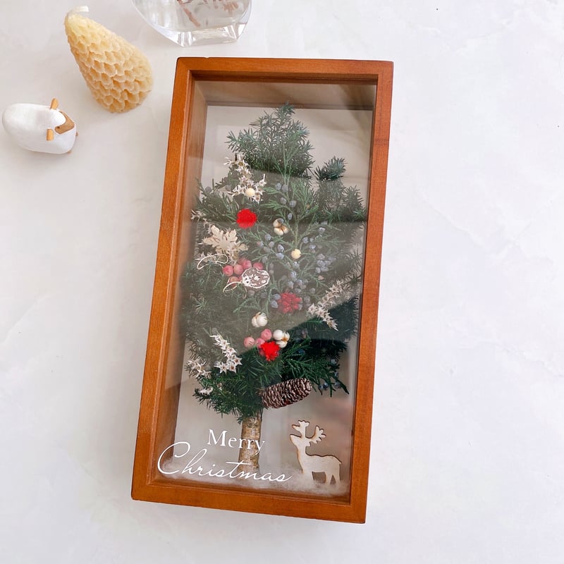 ☆クリスマスツリーのボックスアレンジ プリザーブドフラワー | ayakai