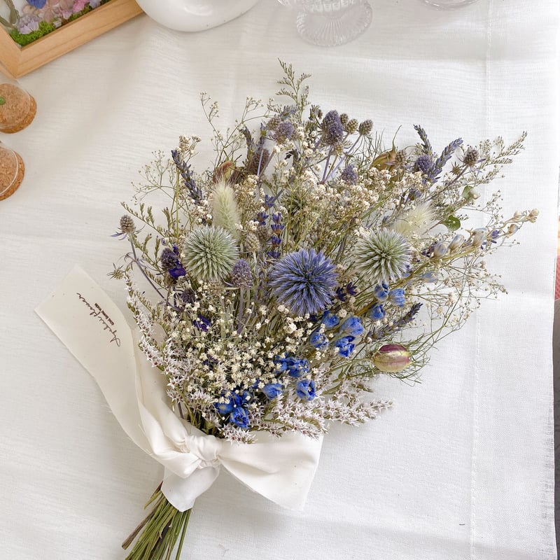 夏のBlue&White 涼しげスワッグブーケ | ayakai flower STORE