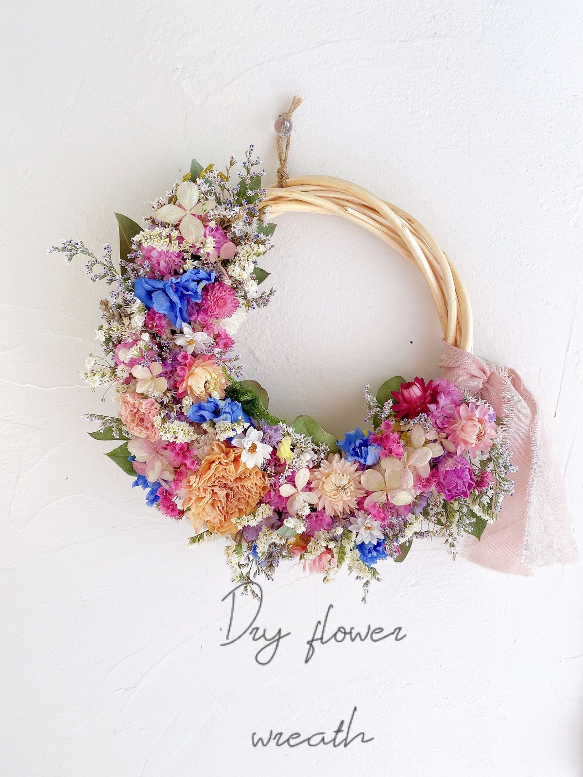 ドライフラワー お花たっぷり三日月リース | ayakai flower STORE