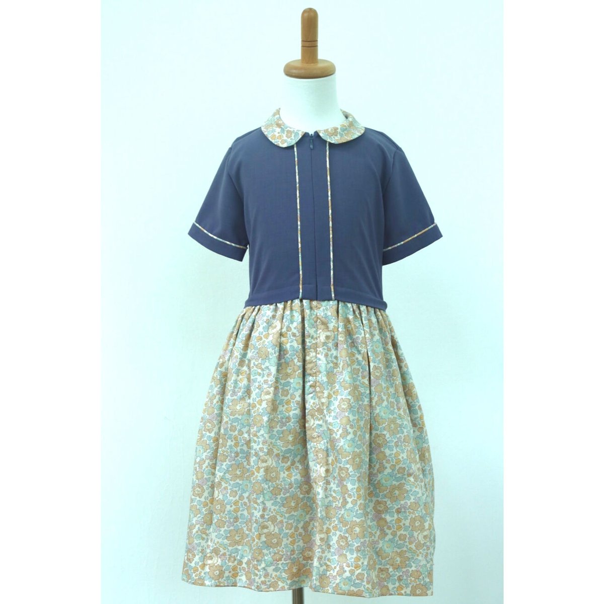 *522 ハンドメイド　ワンピース　ドレス　リバティ アンティーク　110 リバティ - ワンピースの人気通販 | minne byGMOペパボ 国内最大