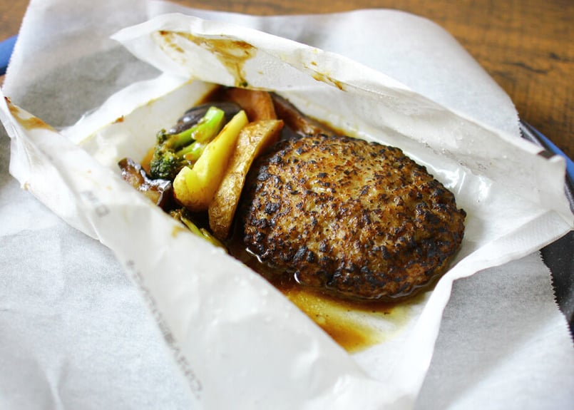 なんどき牧場】《冷凍》「紙包み なんどきハンバーグ(2個入