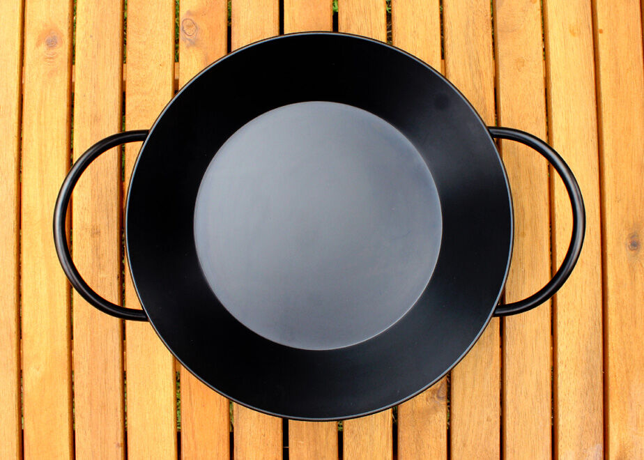 ナウ産業「Tetsu Nabe set」錆びない鉄鍋(フタ付き) あやせ