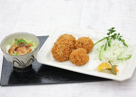 ☆神奈川県グルメコンテスト3冠！☆【 なんどき牧場 】《冷凍》「茅ヶ崎メンチとこだわり豚の味噌漬けのうまいものセット」 ※要加熱 (商品コード：TF310097)