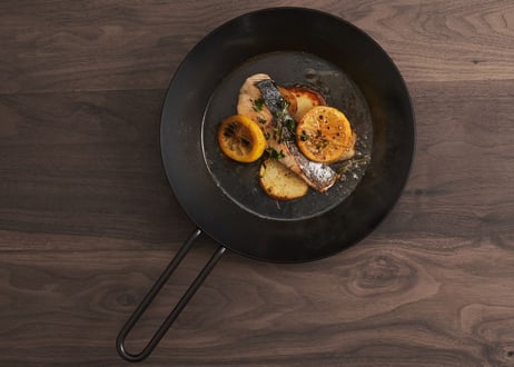ナウ産業「Tetsu Pan 」  錆びない鉄製フライパン　あやせものづくり研究会 送料込（商品コード：TG400369）