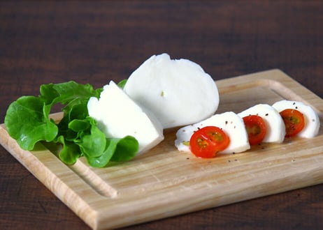 【Osteria e Bottega S】自家製モッツアレラチーズ（商品コード:TF530370）