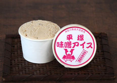 【塩田商店】塩田商店謹製 平塚味噌アイス／味噌チーズアイス 6個入り〈2種×各3個〉（商品コード：TF540376）