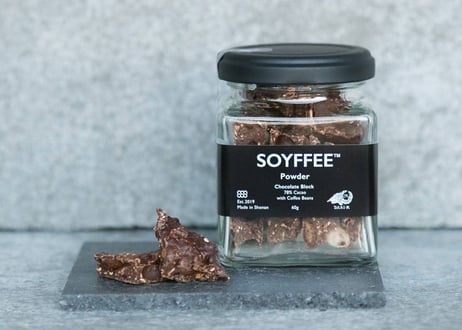 【大磯 Shonan Soy Studio】SOYFFEE™ Powder Chocolate Block with Coffee Beans  60g　(商品コード：TF350345)