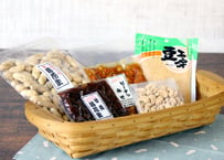 【ギフト】小林の落花生 「湘南落花生 煎りサヤ大＋ソフト加工品セット」※ギフトラッピング商品 (商品コード：TF030005)