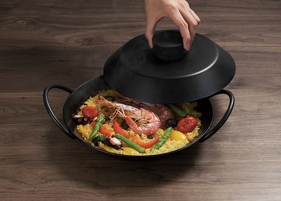 ⚠︎なべ ナウ産業「Tetsu Nabe set」錆びない鉄鍋(フタ付き) あやせ