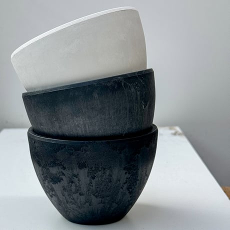 Plastic pot -maru-（3.5〜4号鉢相当）