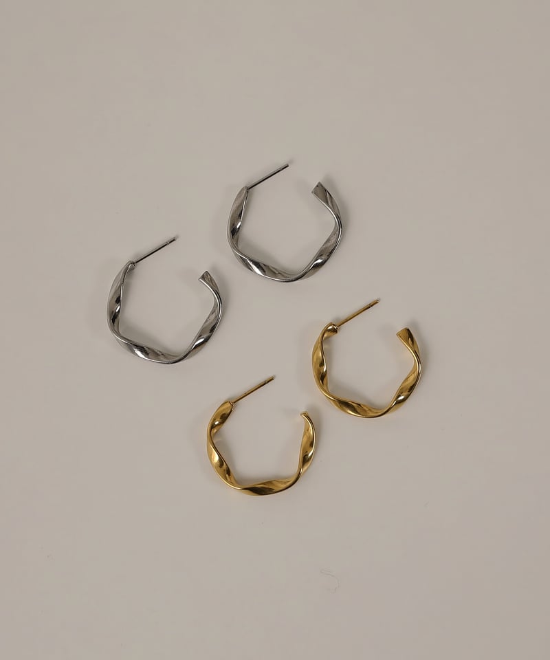 金属アレルギー対応 ツイストフープピアス 両耳用 サージカル