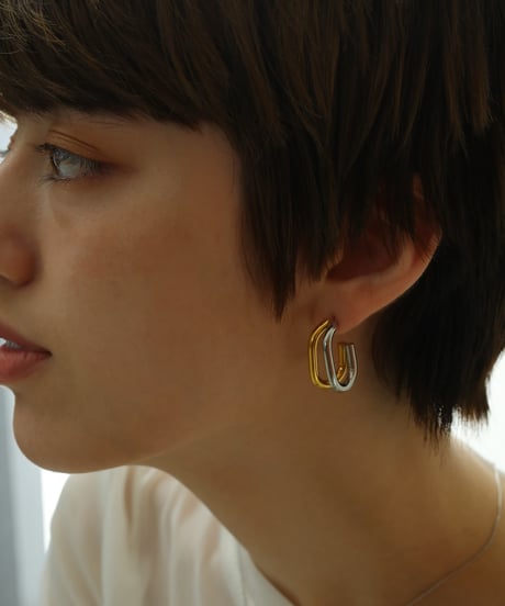 金属アレルギー対応 バイカラーオーバルデザインピアス サージカルステンレス swp01105ogg