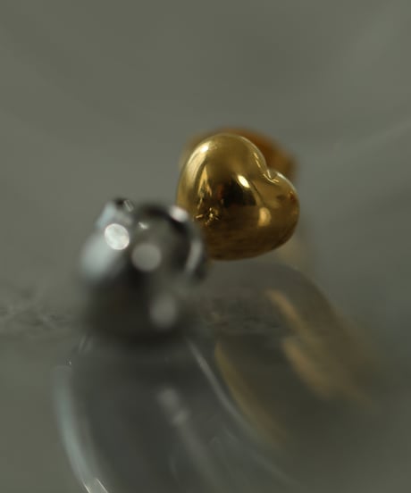 金属アレルギー対応 ぷっくりハートモチーフピアス 両耳用 サージカルステンレス swp50045ogg