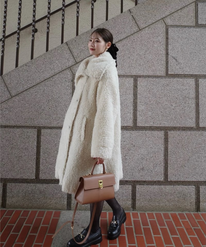 layered collar boa coat | Acka.| エーシーケーエー|公式オン layered collar boa coat | Acka.| エーシーケーエー|公式オン