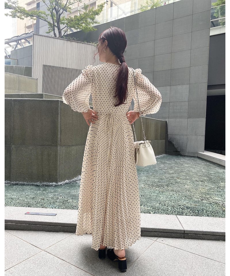 成人式の二次会お呼ばれにAcka dress one-piece white size2