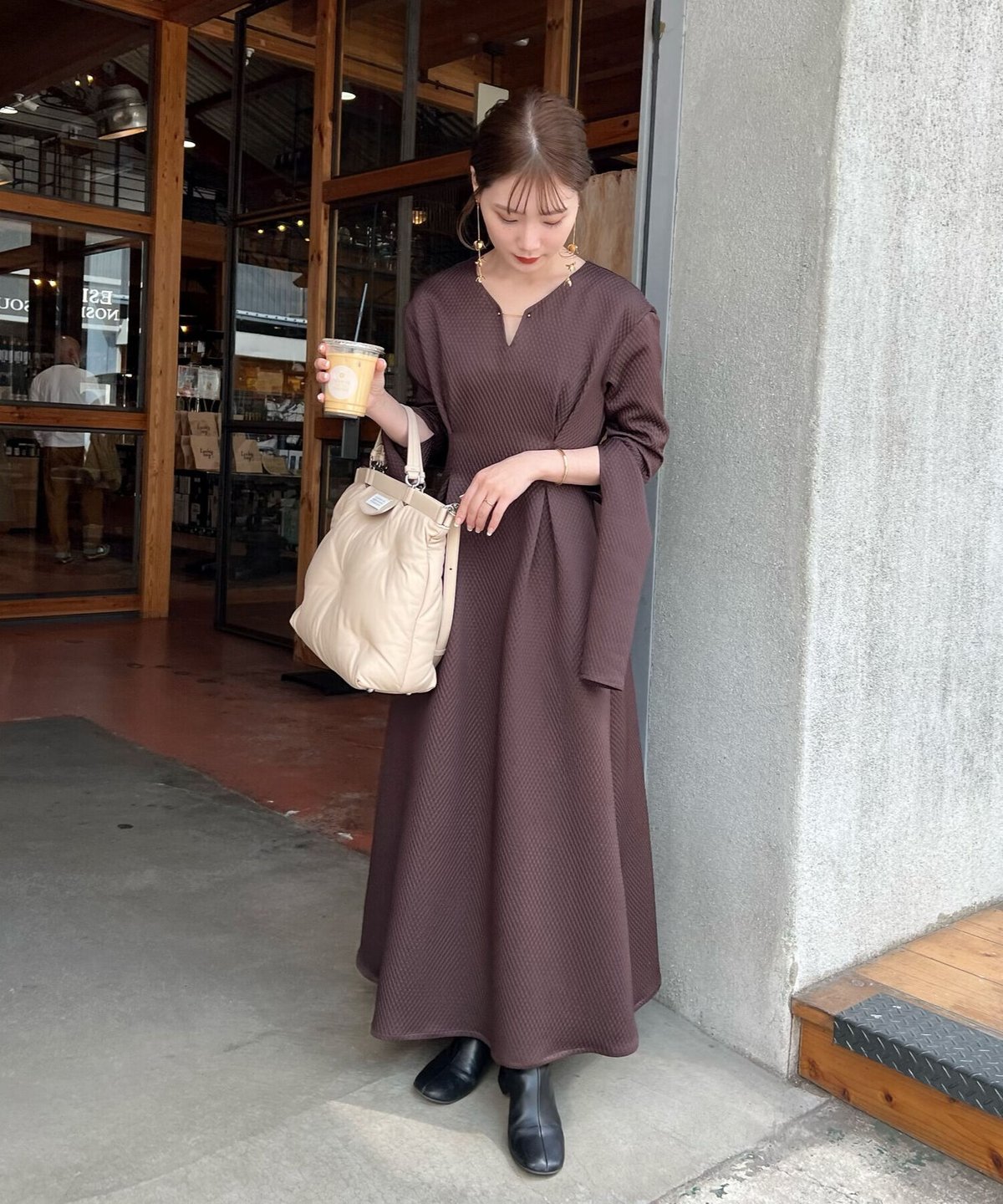 Acka slit shirring one-piece brown - ロングワンピース