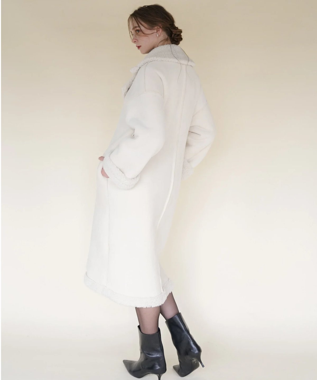 reversible boa coat | Acka.| エーシーケーエー|公式 reversible boa coat | Acka.| エーシーケーエー|公式