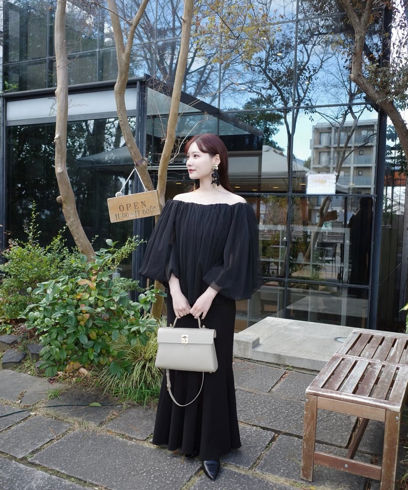 tulle shirring blouse | Acka.| エーシーケーエー|公式 tulle shirring blouse | Acka.| エーシーケーエー|公式