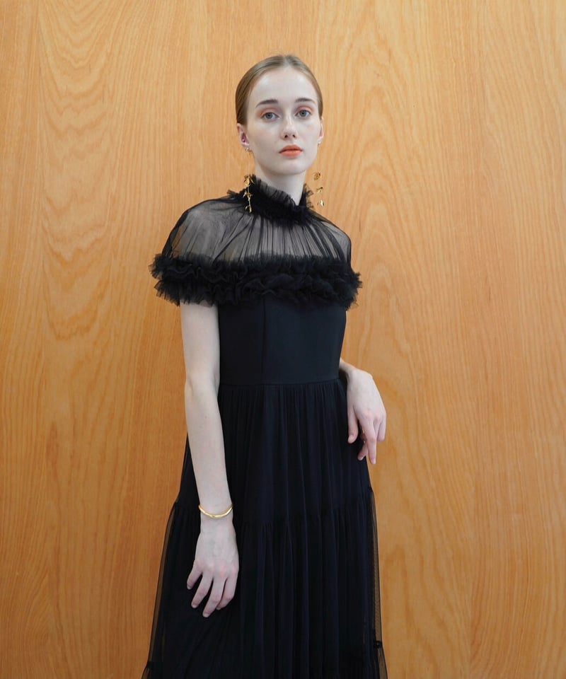 sheer shoulder dress | Acka.｜ エーシーケーエー｜公式オンラインストア 