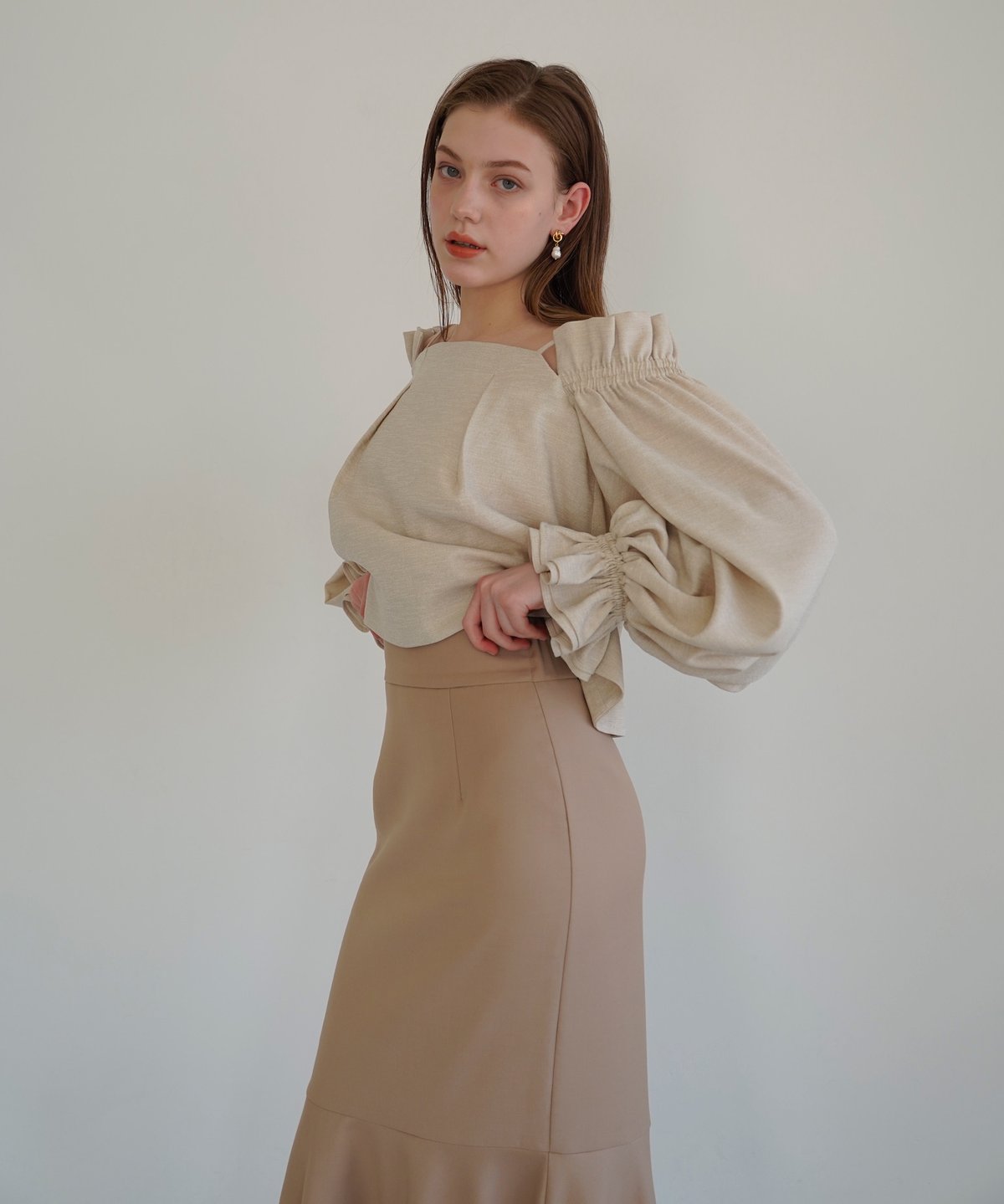 puffy cami blouse | Acka.| エーシーケーエー|公式オンライン puffy cami blouse | Acka.| エーシーケーエー|公式オンライン