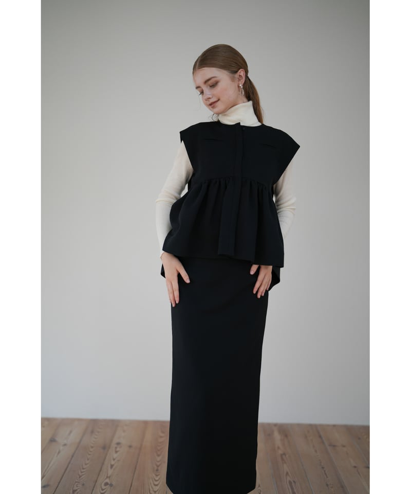 【9/5まで】Acka. georgette peplum tops ブラック georgette peplum tops Acka