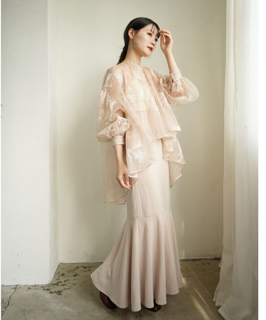 Acka. sheer over flare blouse