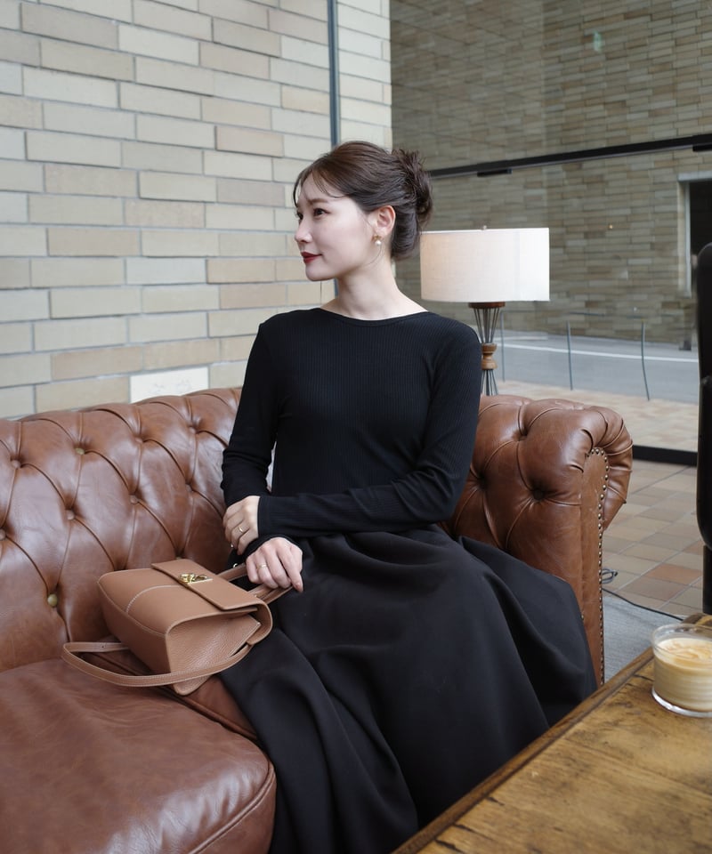 Acka rib docking one-piece