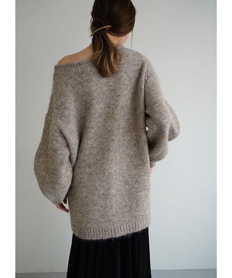 round sleeve knit