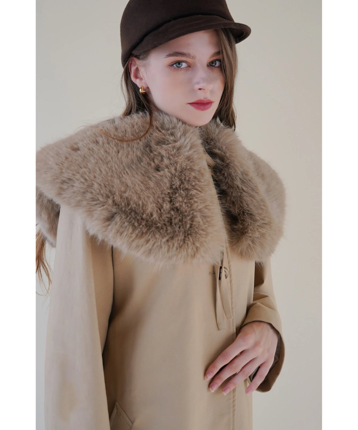 fur collar trench coat | Acka.| エーシーケーエー|公式 fur collar trench coat | Acka.| エーシーケーエー|公式