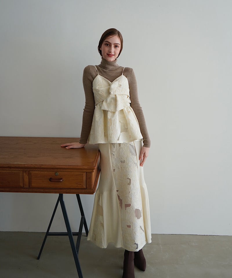 ウエスト最大76cmAcka jacquard knit skirt（ivory）