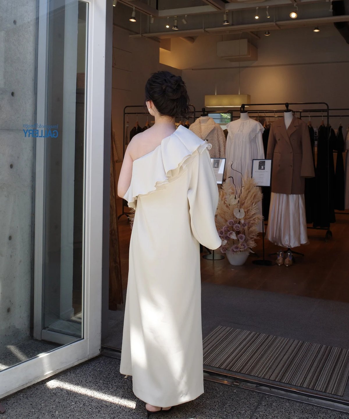 frill shoulder lady dress | Acka.| エーシーケーエー|公式オ frill shoulder lady dress | Acka.| エーシーケーエー|公式オ