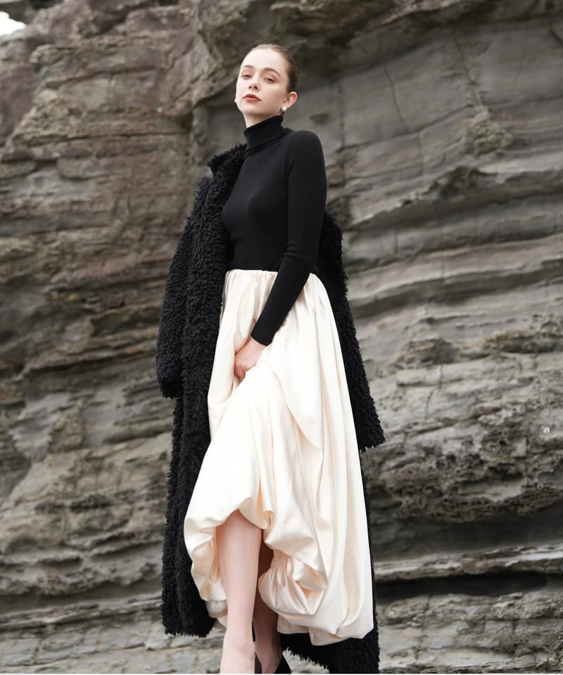balloon form satin skirt | Acka.| エーシーケーエー|公式オン balloon form satin skirt | Acka.| エーシーケーエー|公式オン
