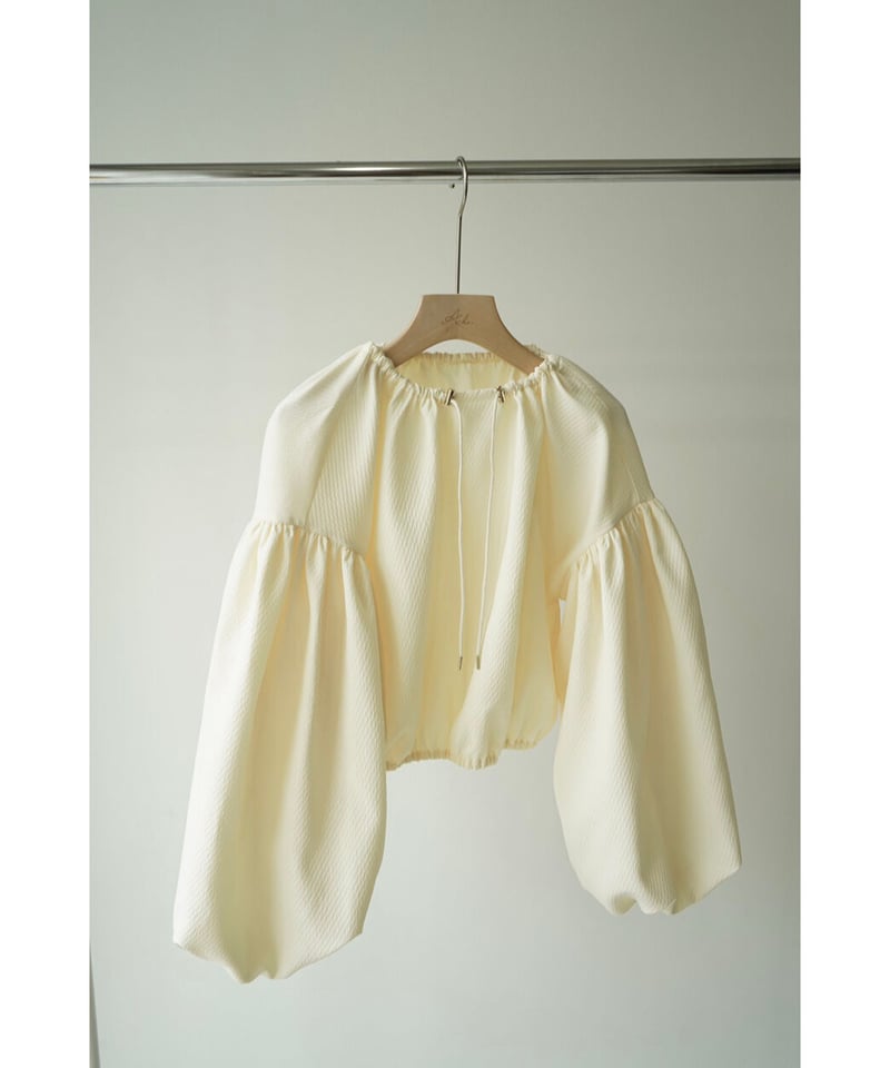 quilt volume blouse | 【Acka.】エーシーケーエー｜公式オンラインストア