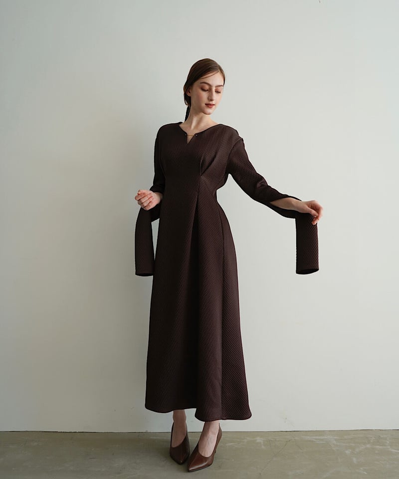 arm slit one-piece（brown） | 【Acka.】エーシーケーエー｜公式オ...