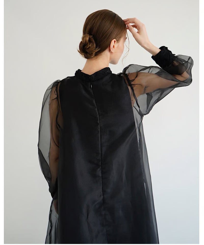 sheer over one-piece | Acka.| エーシーケーエー|公式 sheer over one-piece | Acka.| エーシーケーエー|公式