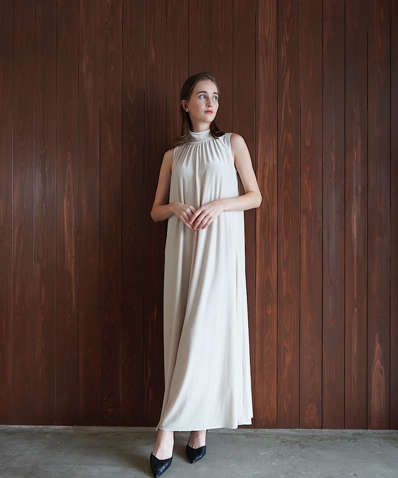 velour long dress ( ivory ) | Acka.｜ エーシーケーエー｜公...