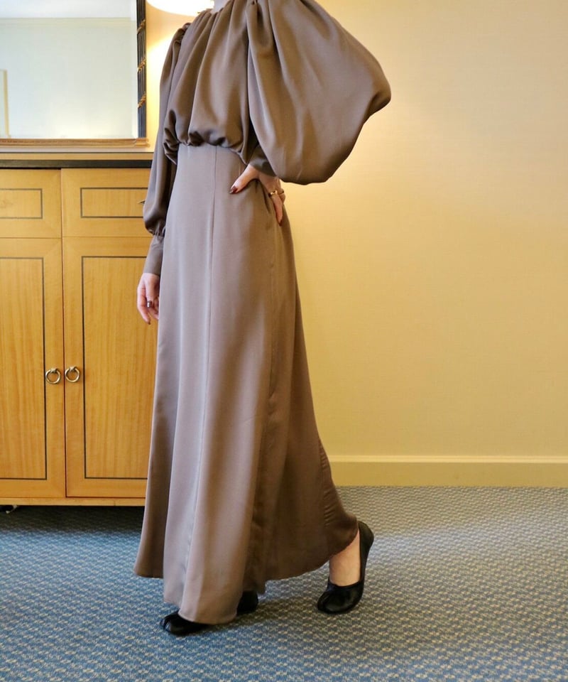 スーツ・フォーマル・ドレス Acka satin mermaid one-piece (brown) satin mermaid one-piece | Acka.｜ エーシーケーエー｜公式