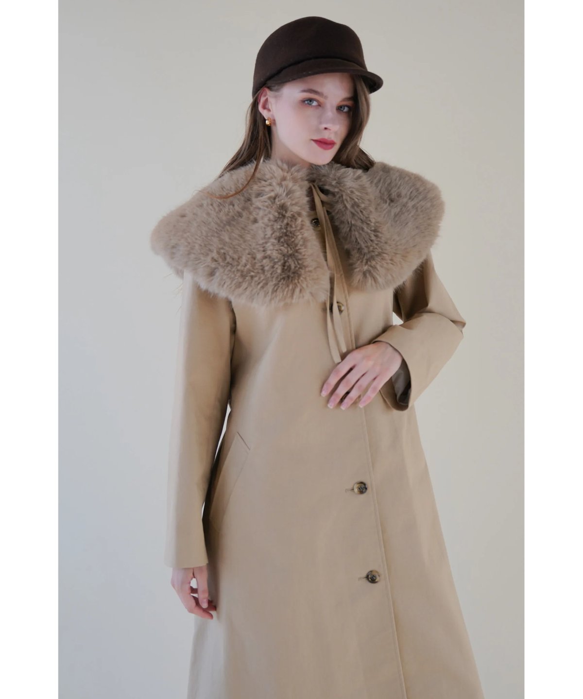 fur collar trench coat | Acka.| エーシーケーエー|公式 fur collar trench coat | Acka.| エーシーケーエー|公式